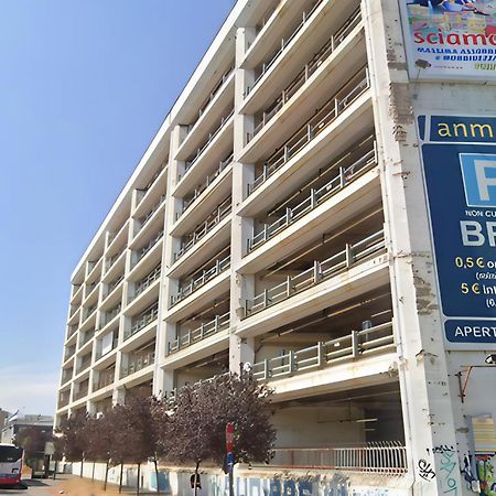 Apartament L'Ospite Napoletano Neapol Zewnętrze zdjęcie